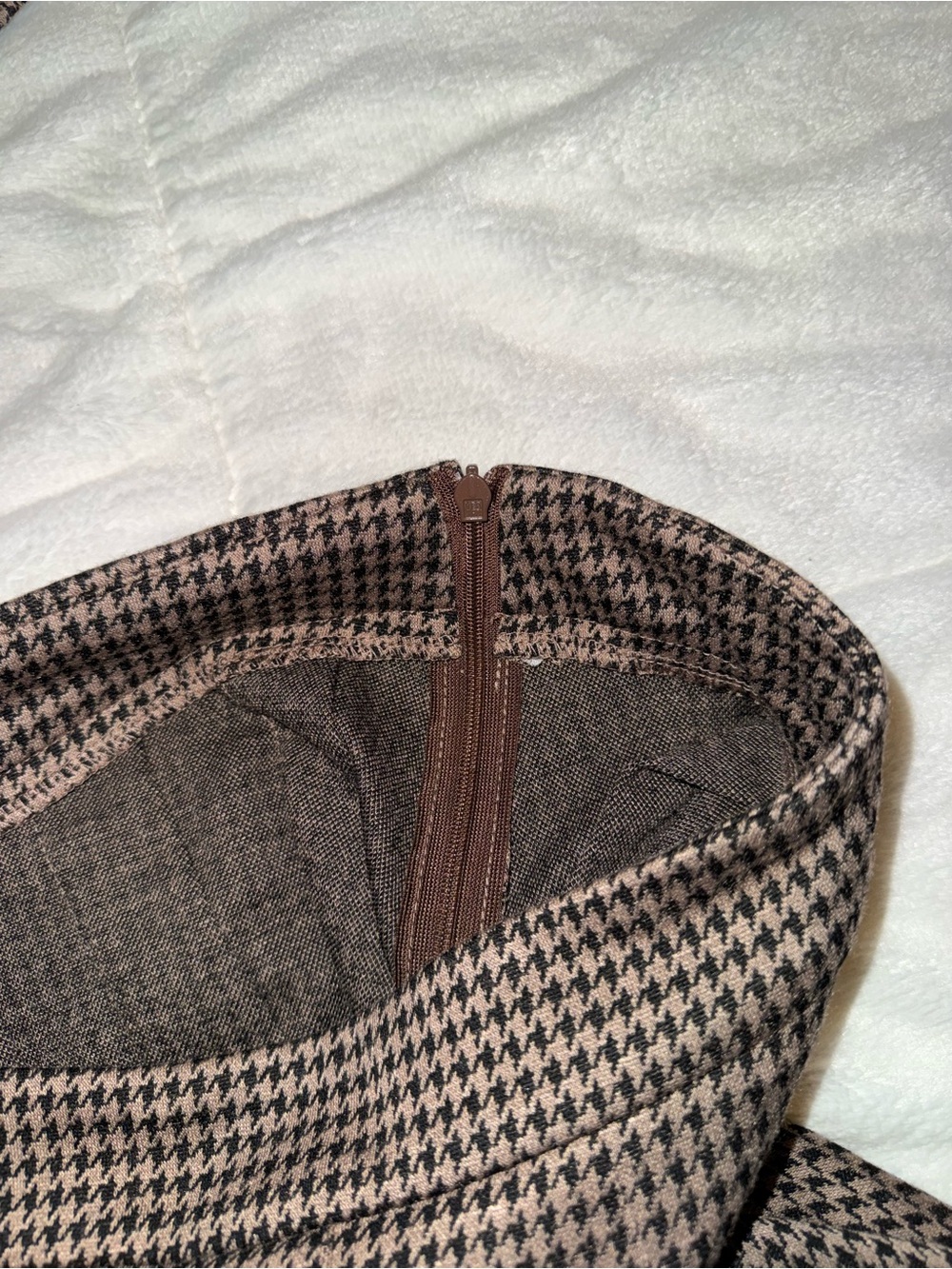 Houndstooth A-Line Skirt Set — Brown & Black - Picture 4 of 4